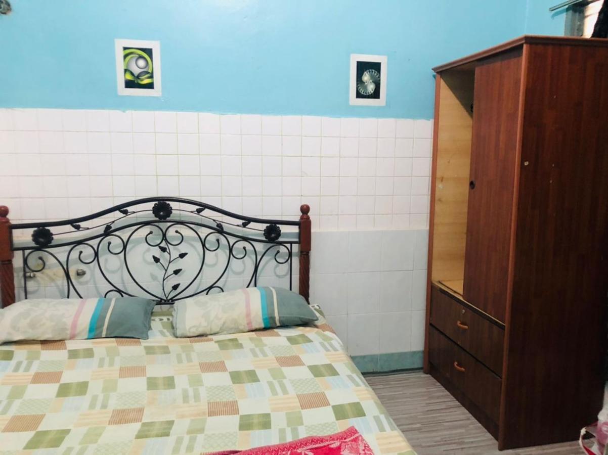 Greenleaf Guesthouse เจอรันทุต ภายนอก รูปภาพ